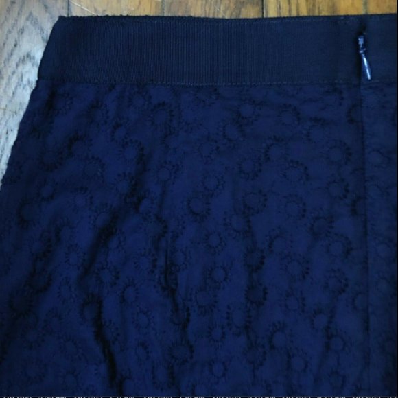 J. Crew Navy Cotton Eyelet Lace Pencil Skirt - Picture 4 of 6